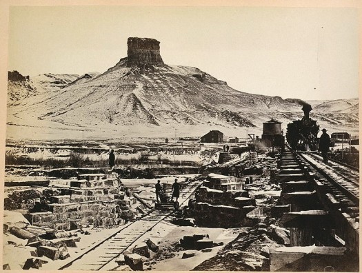 14 09 CitadelRockGreenRiverWyoming1868 by Andrew J Russell Public domain